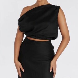 DISSH Cass Black Linen Asymmetrical Off Shoulder Crop Top SZ4 NWT